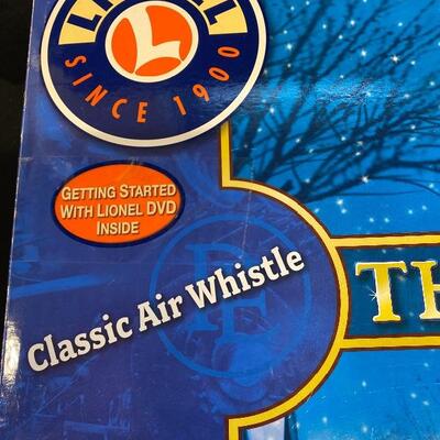 Lot 48: Lionels Polar Express train set