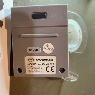 Lot 288 - Nintento 64 Memory card