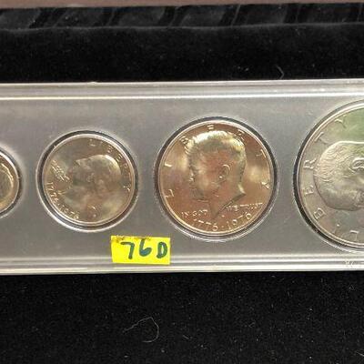 Lot 19 - 1976 D Coin Set