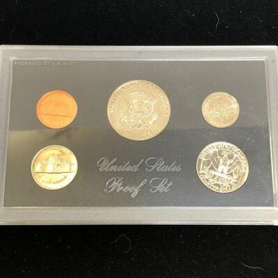 Lot 21 - 1971 S Coin Proof Set