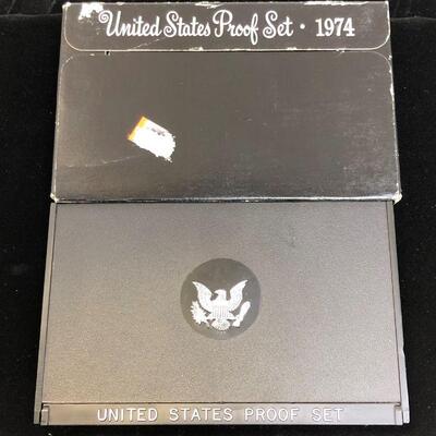 Lot 23 - 1974 S Coin Proof Set