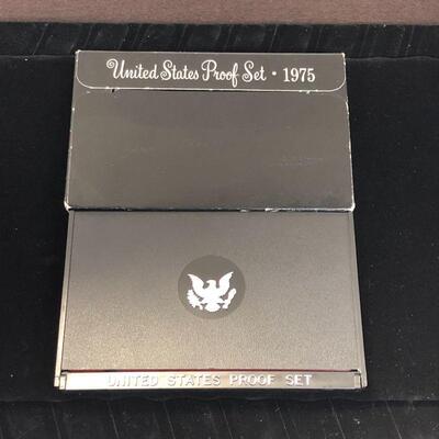 Lot 25 - 1975 S Coin Proof Set