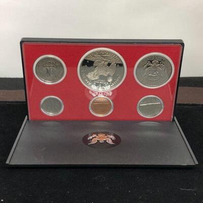 Lot 27 - 1977 S Coin Proof Set