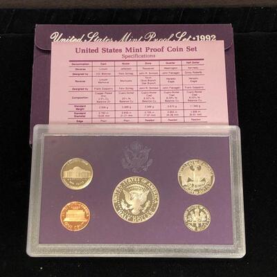 Lot 38 - 1992 S Coin Proof Set