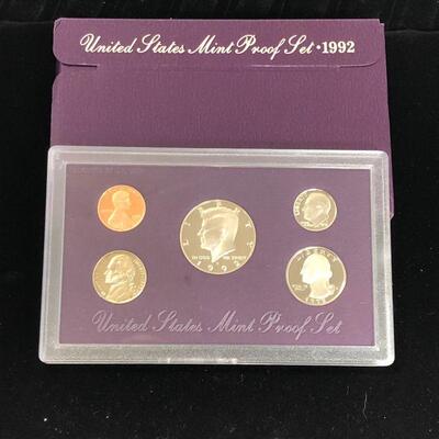 Lot 40 - 1992 S Coin Proof Set