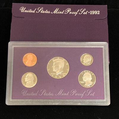 Lot 41 - 1992 S Coin Proof Set