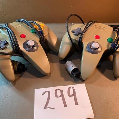 Lot 299- nintendo Controllers