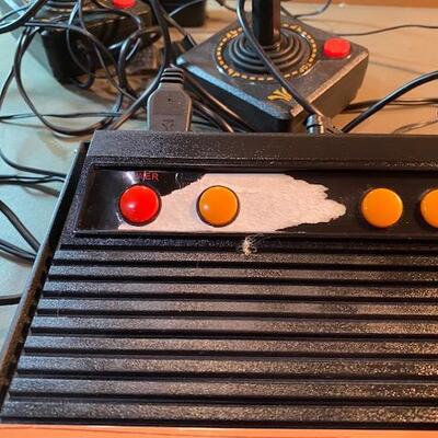 Lot 302 - Atari Flashback 2 Game Console