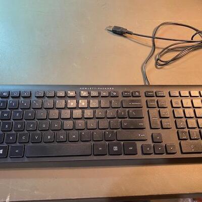 Lot 308 - Keyboard Lot