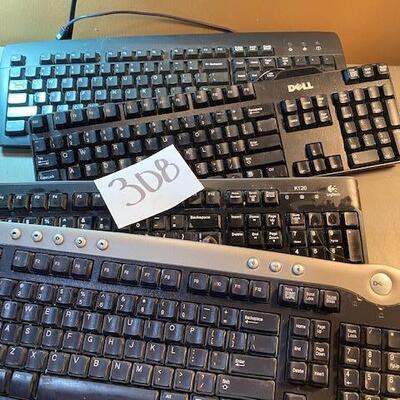 Lot 308 - Keyboard Lot