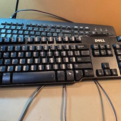 Lot 308 - Keyboard Lot