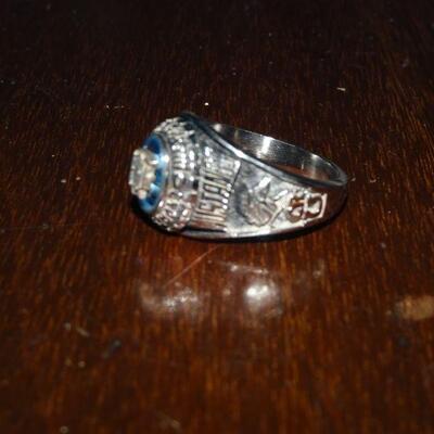 Silver Tone Class Ring, No Hallmark - Size 6