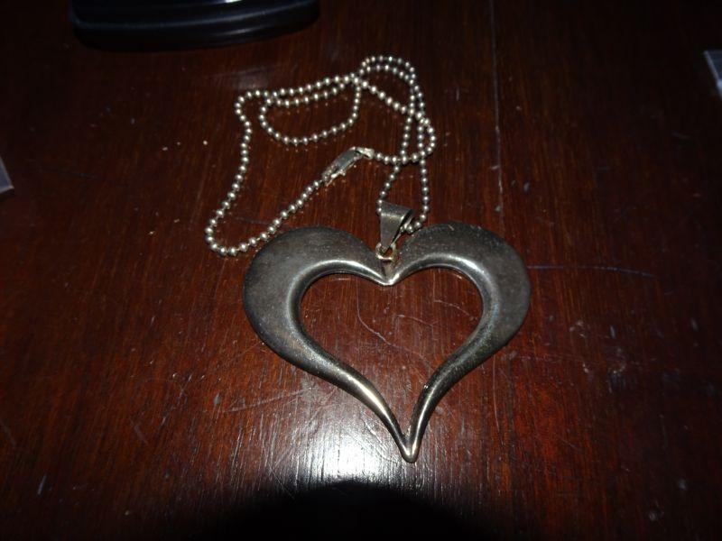 The Sweetheart Statement Necklace