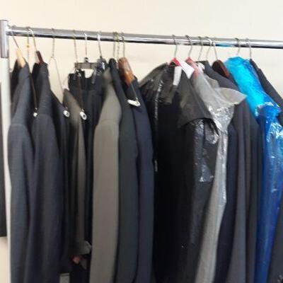 Men's Suits
