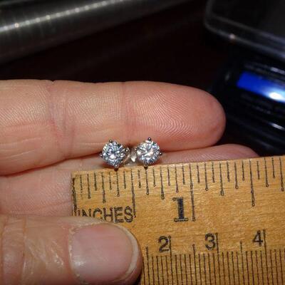 Sterling Silver 925 Post Cubic Zirconia Earrings, Perfect for your Little Ones, Childs Beginner Earrings - these are brilliant 