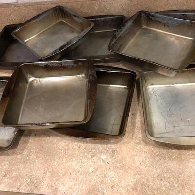 Lot of pans $10 (or $2.50 each)