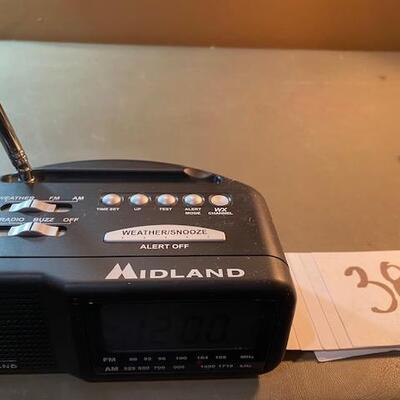 Lot 389 - Weather Radio, alarm clock, radio