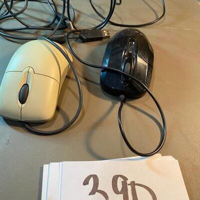 Lot 390 - computer mouse lot