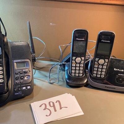 Lot 392 - Cordless phones