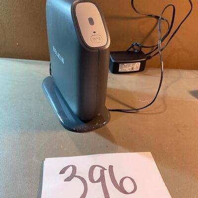 Lot 396 - wireless router