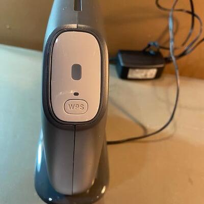 Lot 396 - wireless router