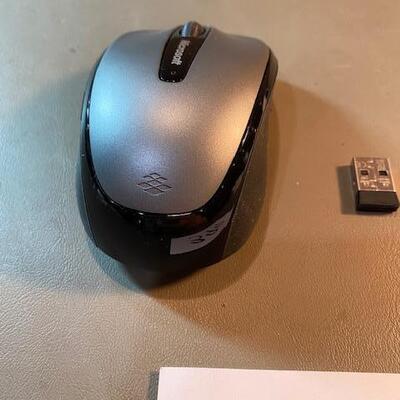 Lot 399 - Wireless Mouse