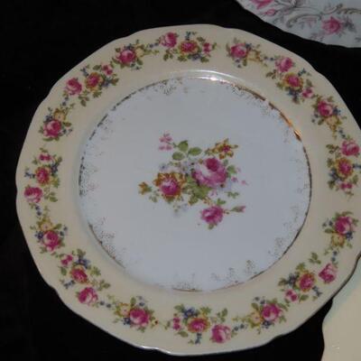 Vintage Rose Plates