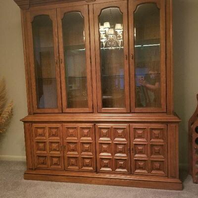 1 - Drexel Heritage China Cabinet