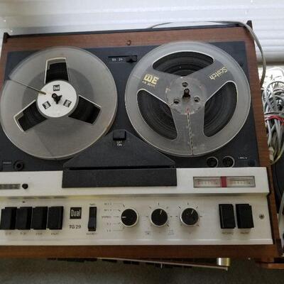 13 - DUAL CV-120 Hi-Fi Stereo & Amplifier