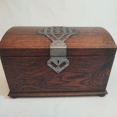 17 - Wooden Kindling Box