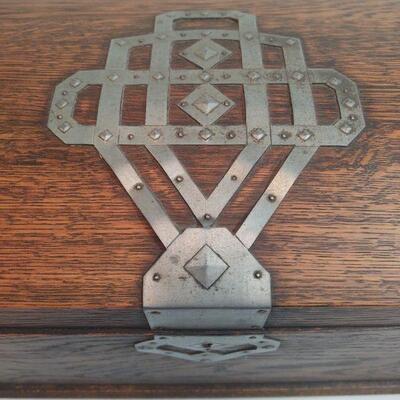 17 - Wooden Kindling Box