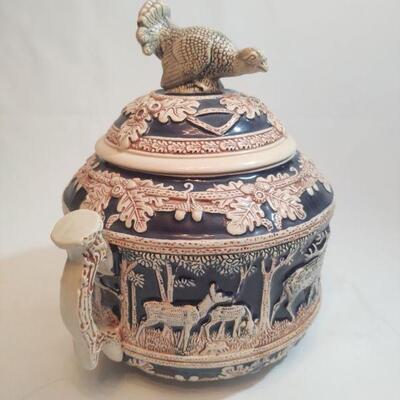 20 - German Wildlife Punch Bowl Set
