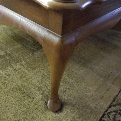 21 - Thomasville Furniture Coffee Table