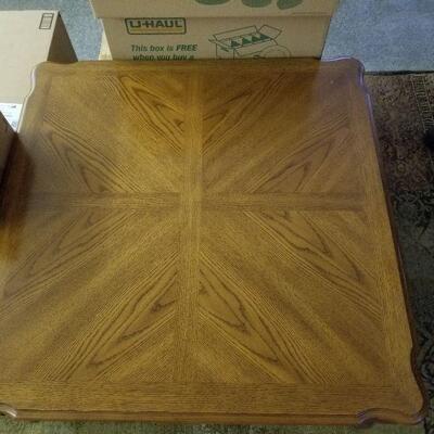 21 - Thomasville Furniture Coffee Table