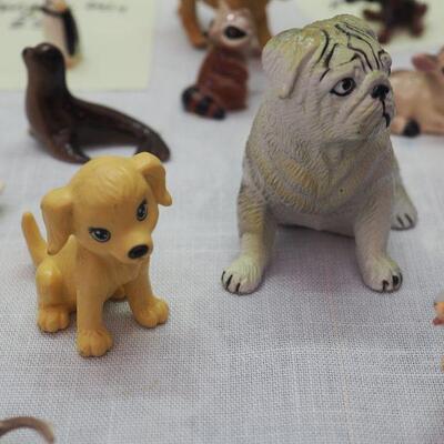  Lot 1 Animal collectibles Vintage Hagen Remaker Approx 70+