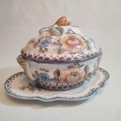 32 - Soup Tureen and Undertray