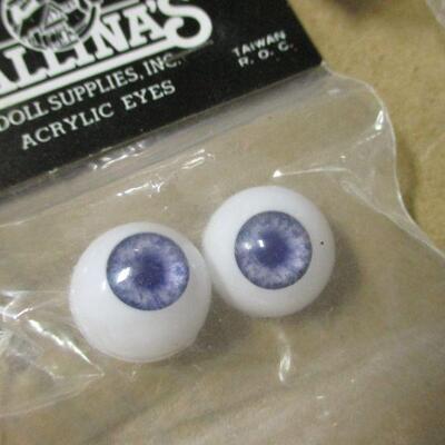 Lot 60 - Tallina's Doll Supplies Acrylic Eyes