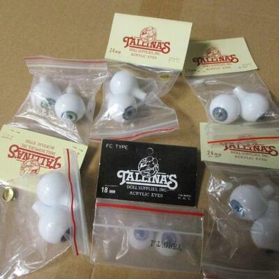 Lot 60 - Tallina's Doll Supplies Acrylic Eyes