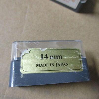 Lot 62 - Tallina's Doll Supplies Acrylic Eyes & Glastic - Eyelashes 