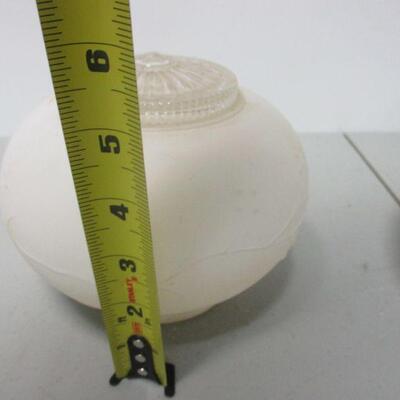 Lot 88 - Light Shades 