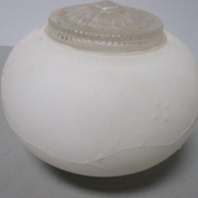 Lot 88 - Light Shades 