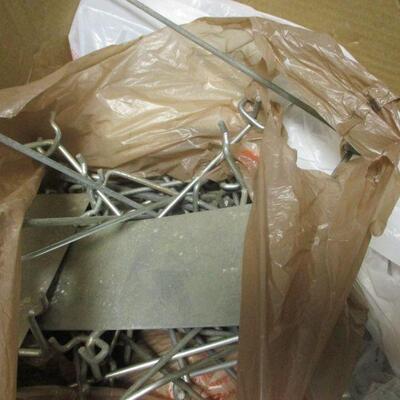 Lot 94 - Shoe Horns & Shelving Hooks