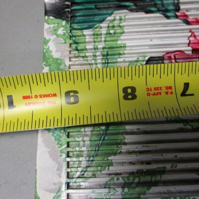 Lot 96 - Sewing Container & Accessories 