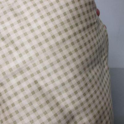 Lot 97 - Pottery Barn Sheet Set Twin