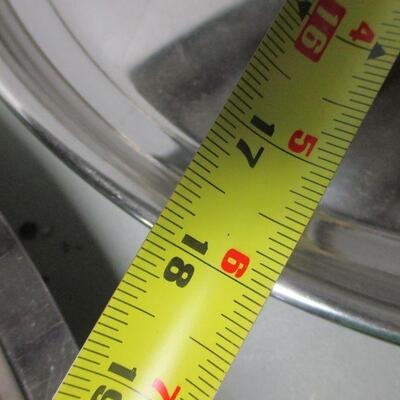 Lot 102 - Large Serving Trays 