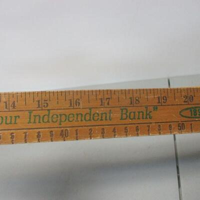 Lot 103 - Advertising Measuring Sticks