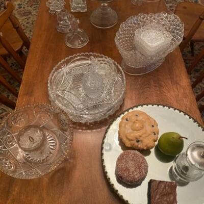 D577 Vintage Glassware Lot 