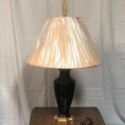 Lot 12 - Vintage Two Bulb Lamp LOCAL PICK UP ONLY