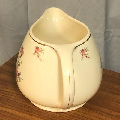 Lot 22 - Priscilla 56 oz Floral Jug