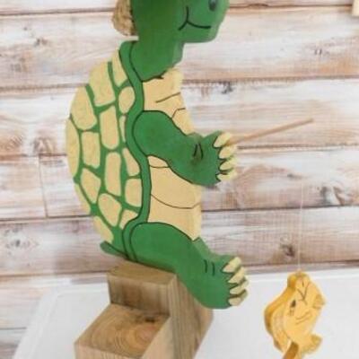 Hand Crafted Wood Turtle Fishing 22